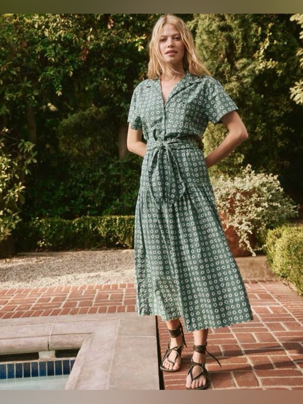 The Great. Highland Skirt in Palm Leaf Bandana Floral Green, Size 0 (US XS)